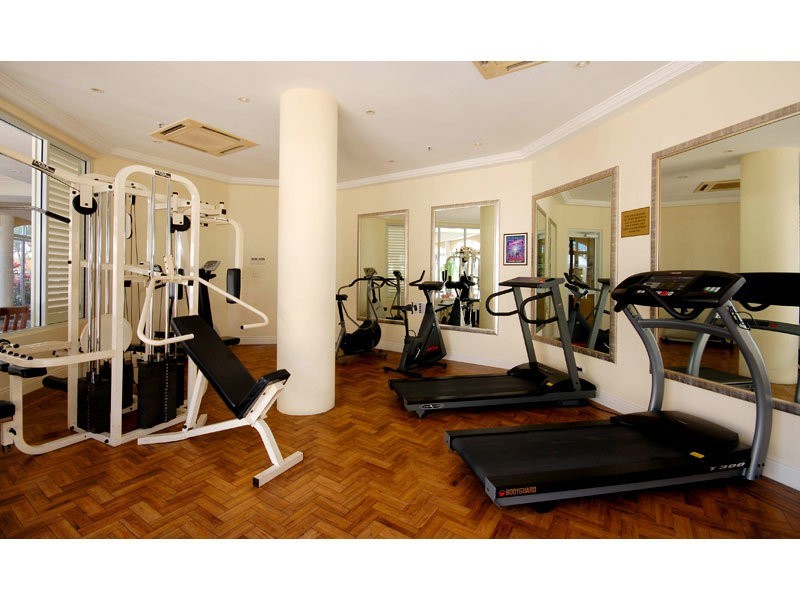 2134/2623-2633 Gold Coast Hwy”Bel Air”, Broadbeach QLD 4218