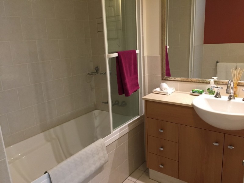 2134/2623-2633 Gold Coast Hwy”Bel Air”, Broadbeach QLD 4218