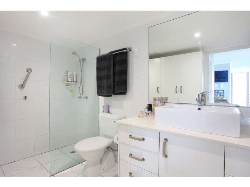 33 ‘Florida’ 2916 Gold Coast Highway, Surfers Paradise QLD 4217