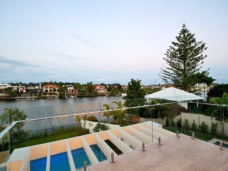 14 Garden Grove, Carrara QLD 4211