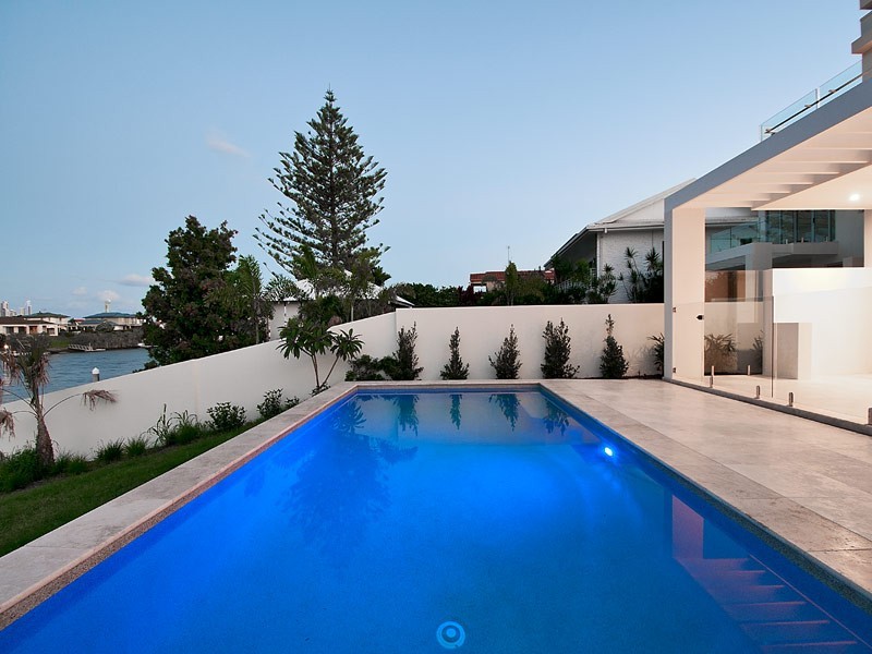 14 Garden Grove, Carrara QLD 4211