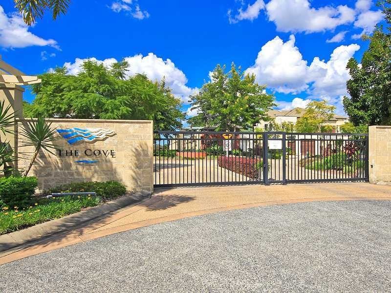 1002/1 The Cove Crescent, Carrara QLD 4211