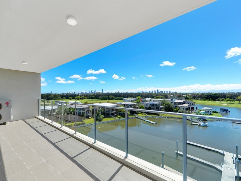 164/135 Lakelands Dr, Merrimac QLD 4226