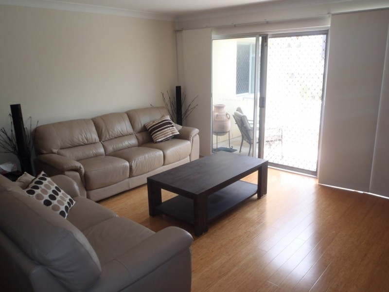 10/5 Australia Ave, Broadbeach QLD 4218