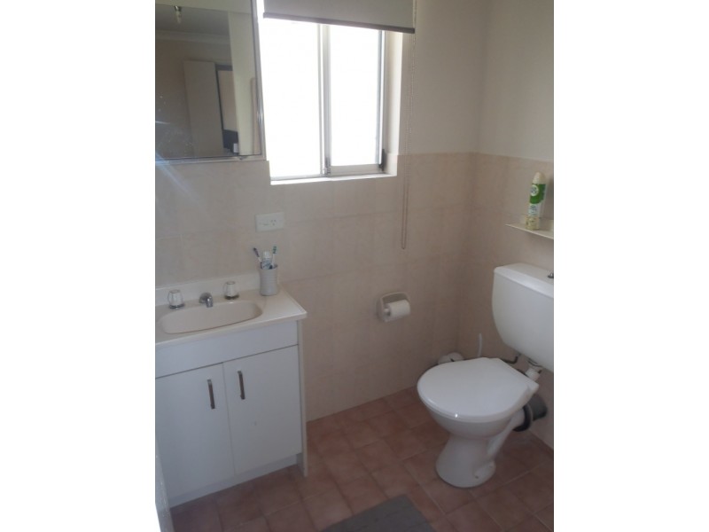10/5 Australia Ave, Broadbeach QLD 4218