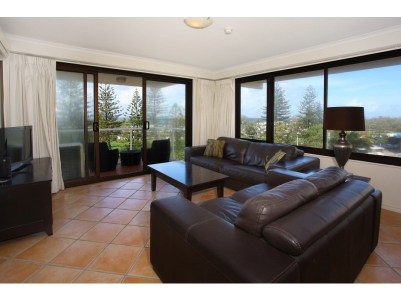 401 ‘South Pacific Plaza’ 157 Old Burleigh Road, Broadbeach QLD 4218