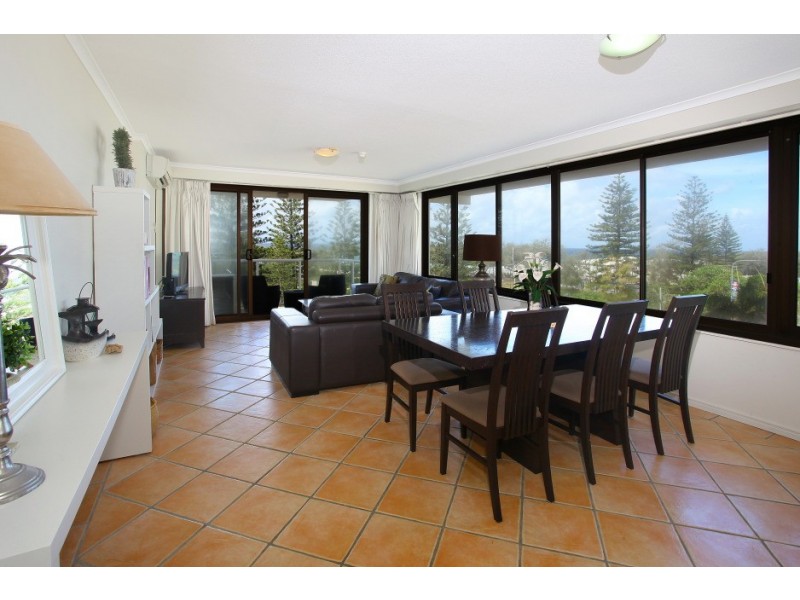 401 ‘South Pacific Plaza’ 157 Old Burleigh Road, Broadbeach QLD 4218
