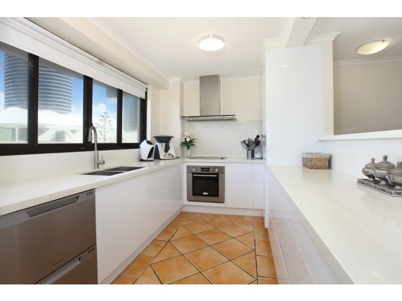 401 ‘South Pacific Plaza’ 157 Old Burleigh Road, Broadbeach QLD 4218
