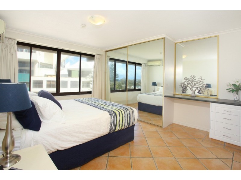 401 ‘South Pacific Plaza’ 157 Old Burleigh Road, Broadbeach QLD 4218