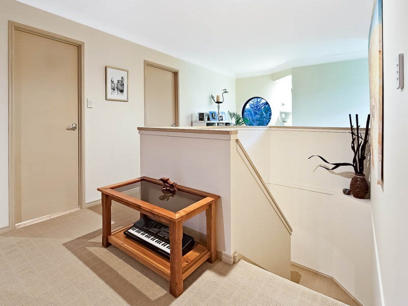 34 Bermuda Street, Broadbeach Waters QLD 4218