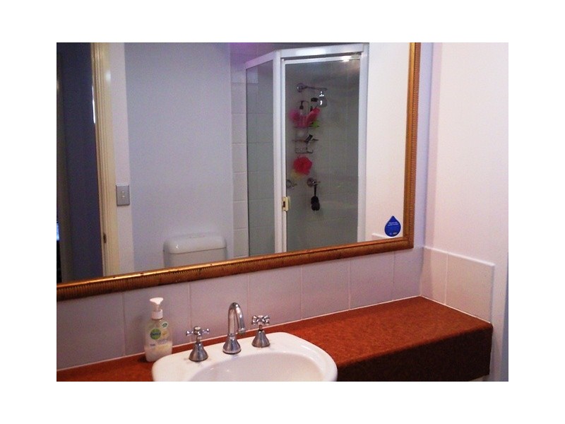 305/198 Surf Parade, Broadbeach QLD 4218