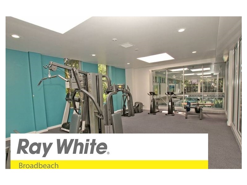 315/3 Como Cres, Southport QLD 4215