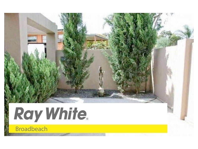 10 Cooper Parade, Southport QLD 4215