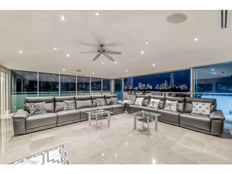 95 Gibraltar Drive, Isle Of Capri QLD 4217