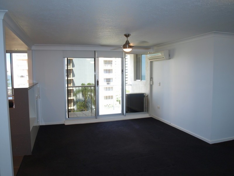 18/220 Surf Parade, Broadbeach QLD 4218