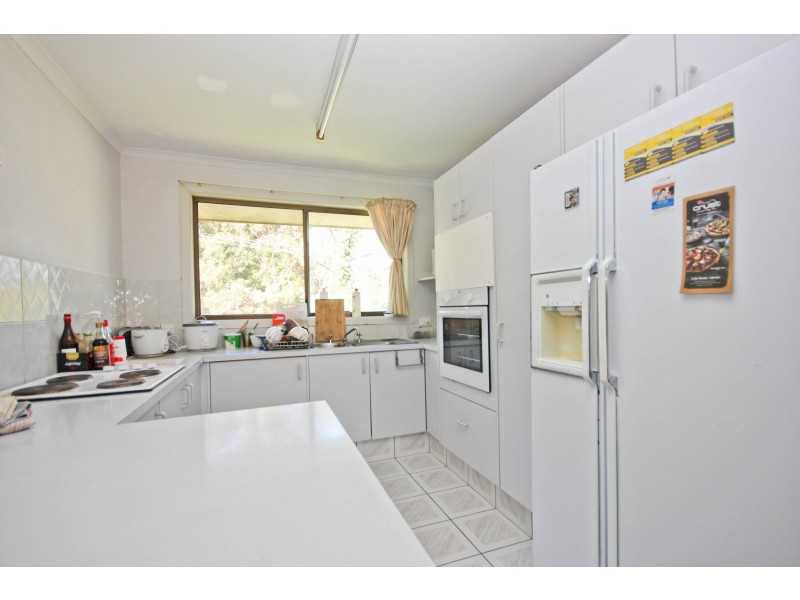 86 Edmund Rice Drive, Southport QLD 4215