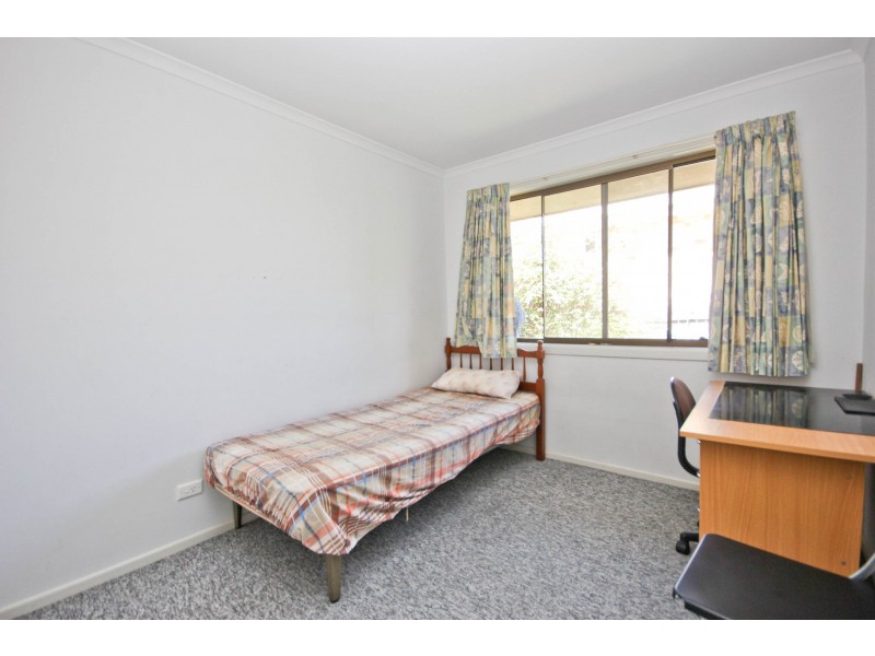 86 Edmund Rice Drive, Southport QLD 4215