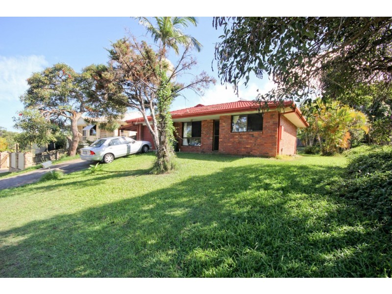 86 Edmund Rice Drive, Southport QLD 4215