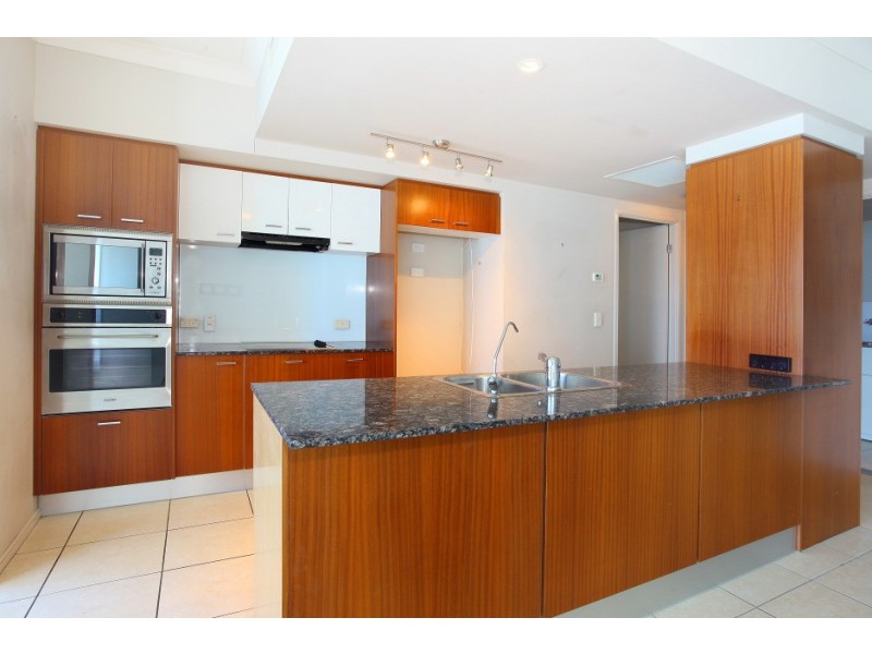 3313 ‘Chevron Renaissance’ 23 Ferny Avenue, Surfers Paradise QLD 4217