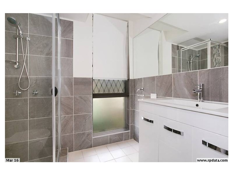 6/3 Old Burleigh Rd, Surfers Paradise QLD 4217