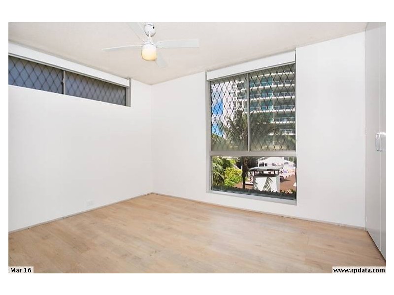 6/3 Old Burleigh Rd, Surfers Paradise QLD 4217