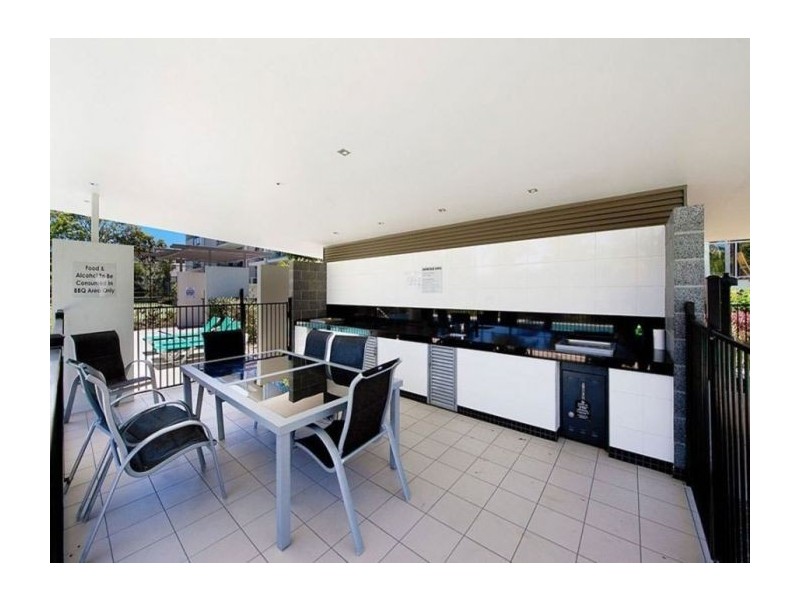 69/1 Gaven Crescent, Mermaid Beach QLD 4218