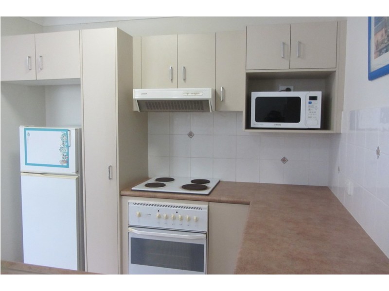 1/7 Monte Carlo Ave, Surfers Paradise QLD 4217