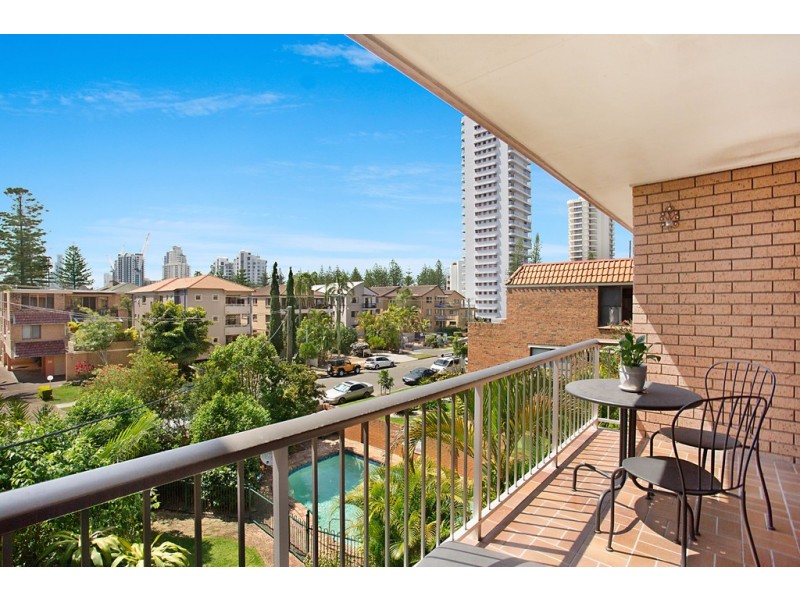 10 ‘San Remo’ 22 Britannia Avenue, Broadbeach QLD 4218