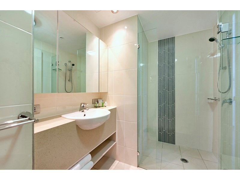 1606/3018 Surfers Paradise Boulevard, Surfers Paradise QLD 4217