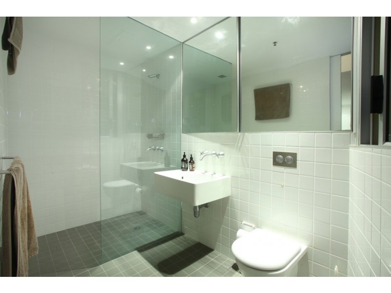 2805 ‘Air On Broadbeach’ 159 Old Burleigh Road, Broadbeach QLD 4218