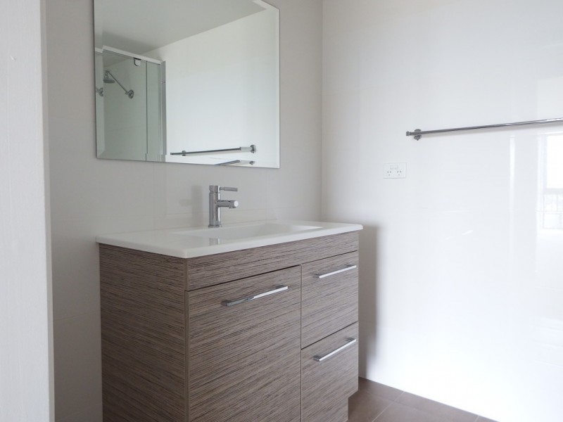 47/54 Hooker Blvd “Pacific Keys”, Mermaid Waters QLD 4218