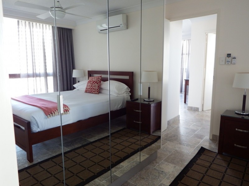 7E/1 Albert Ave”Beach Haven”, Broadbeach QLD 4218