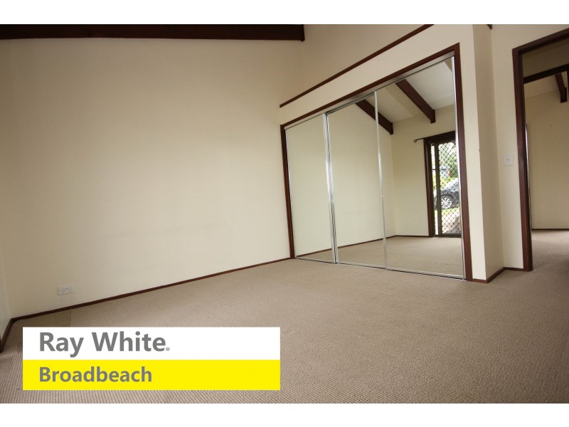 31 Wallabah Drive, Ashmore QLD 4214