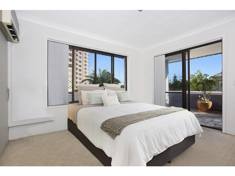 5 ‘Sunny-Lea’ 23 Federation Avenue, Broadbeach QLD 4218