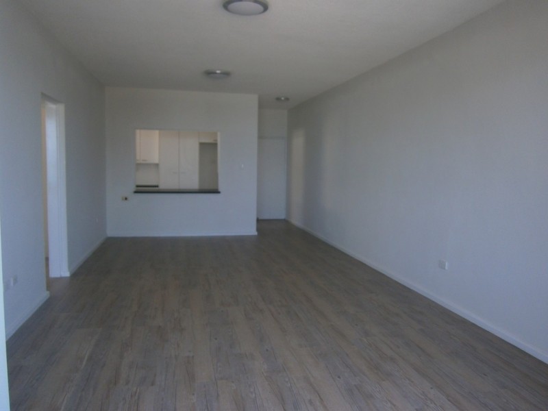 6/126 The Esplanade, Surfers Paradise QLD 4217