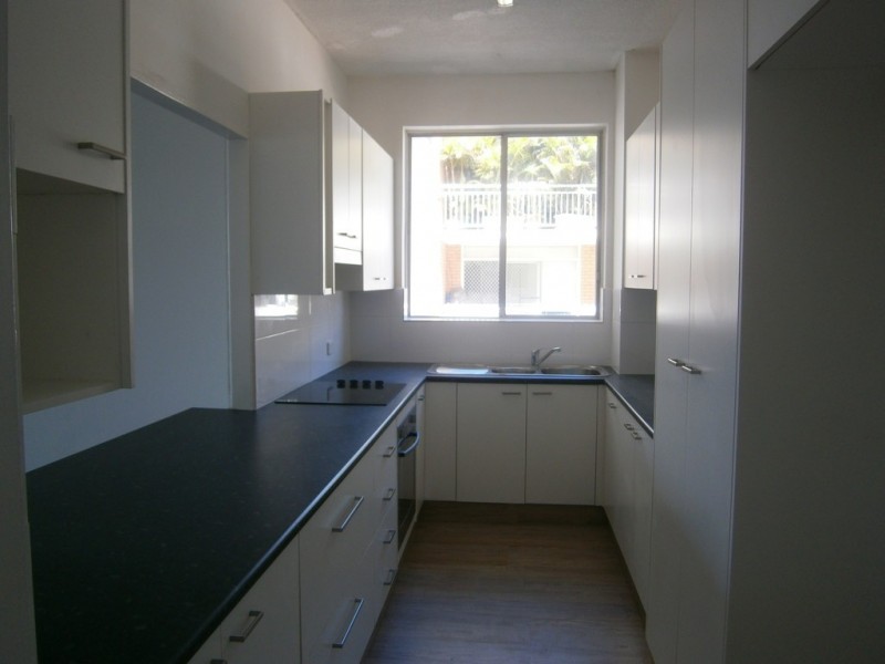 6/126 The Esplanade, Surfers Paradise QLD 4217