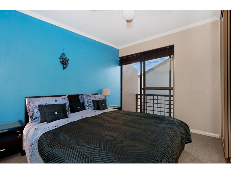 48/111 Markeri Street, Mermaid Waters QLD 4218