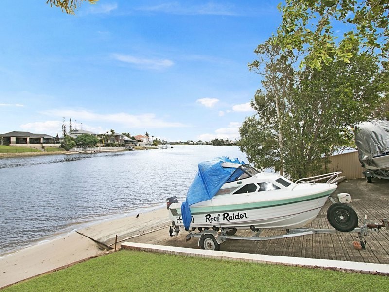 48/111 Markeri Street, Mermaid Waters QLD 4218