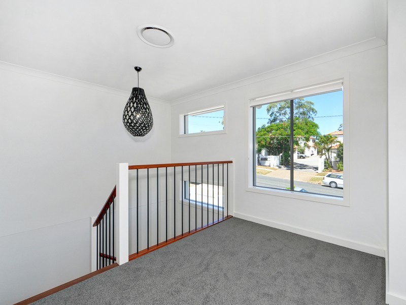 31 Blake Street, Southport QLD 4215