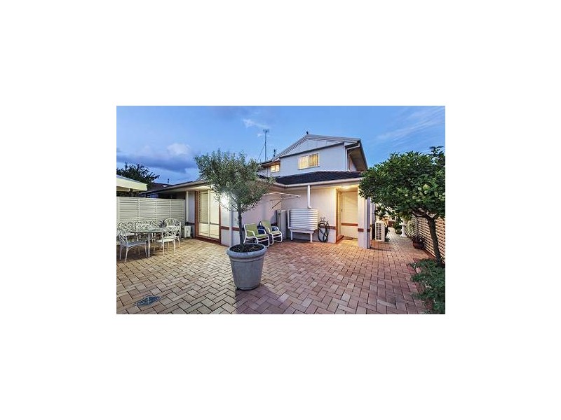 68A Bayview St, Runaway Bay QLD 4216