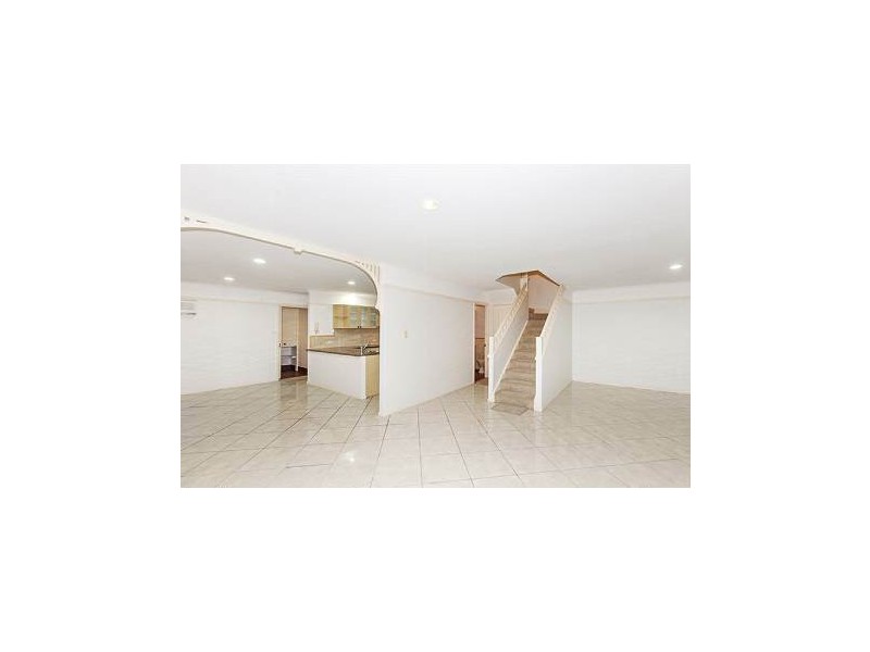 68A Bayview St, Runaway Bay QLD 4216