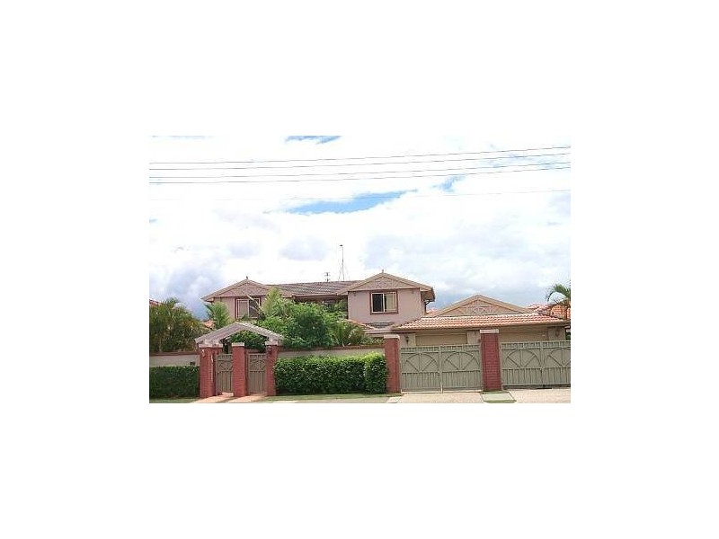 68A Bayview St, Runaway Bay QLD 4216