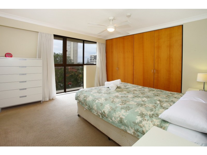 18 ‘Capricornia’ 121 Surf Parade, Broadbeach QLD 4218