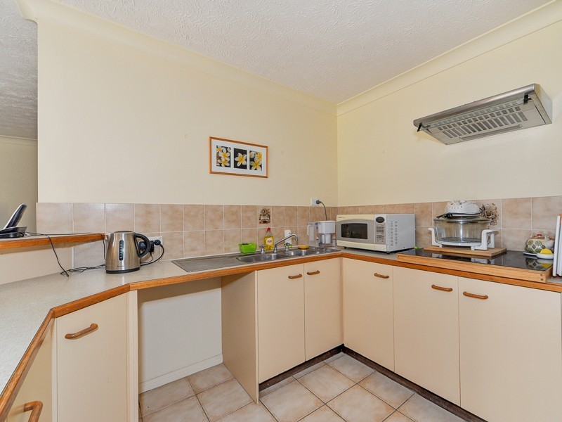 47/172 Barrier Reef Drive, Mermaid Waters QLD 4218
