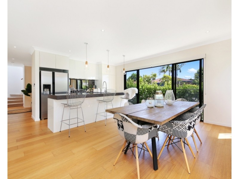 1/70 Galeen Drive, Burleigh Waters QLD 4220