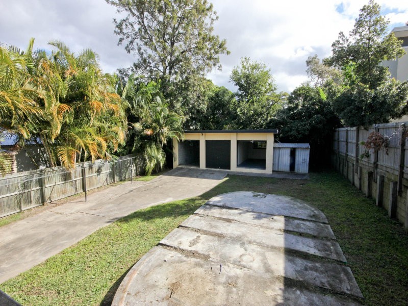 17 Chirn St, Labrador QLD 4215