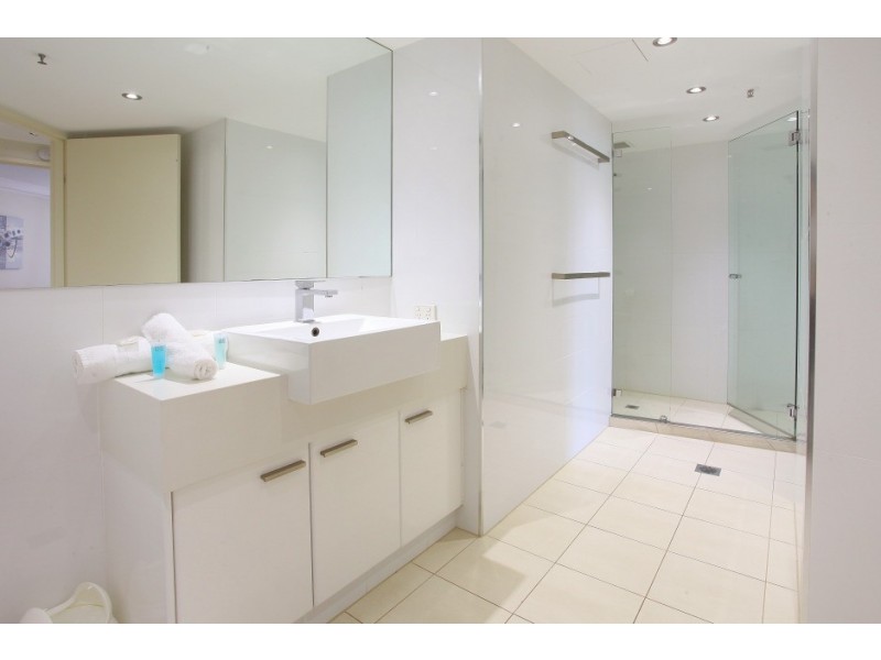 13 ‘Belle Maison’, 129 Surf Parade, Broadbeach QLD 4218