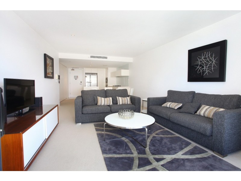 22103 21 Elizabeth Ave “Oracle”, Broadbeach QLD 4218