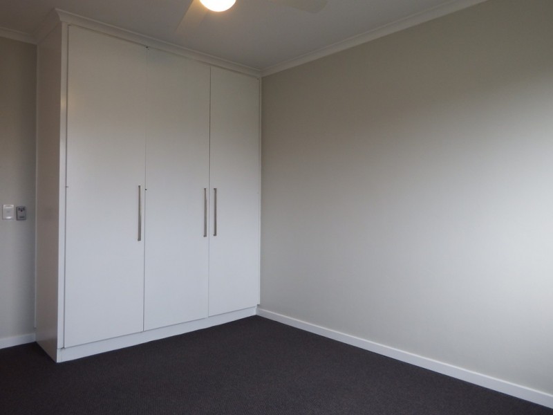 1/2619 Gold Coast Hwy, Broadbeach QLD 4218