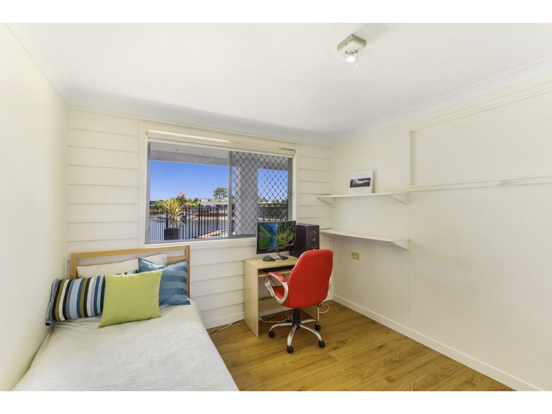 13 Coral Gables Key, Broadbeach Waters QLD 4218